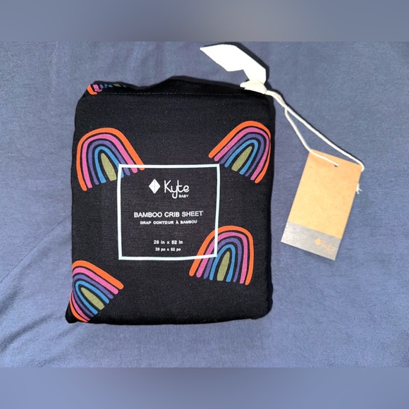 NWT Kyte Clementine Rainbow Sheet - Picture 2 of 2